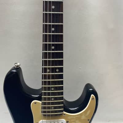 FENDER SQUIRE MINI STRATOCASTER - BLACK image 3