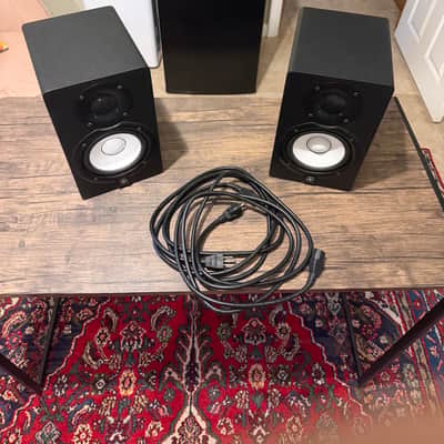 Yamaha HS5 5" Powered Studio Monitor (Pair) 2015 - Present - Black image 1