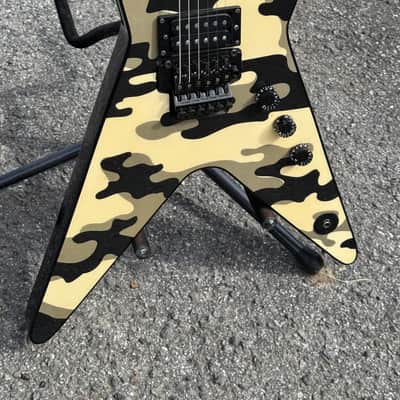 2006 Washburn Dimebag Darrell Signature WE333SC Snow Camo Dime ML Camouflage Pantera image 2