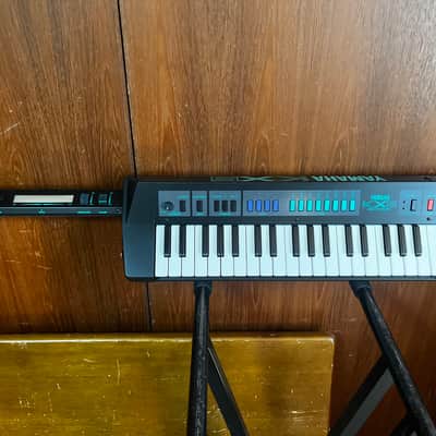 YAMAHA KX5 Black remote MIDI controller w/ original case Keyter image 1