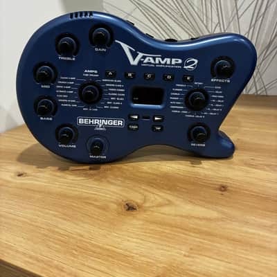 Behringer V-AMP 2 Virtual Guitar Amp 2000s - Blue image 2