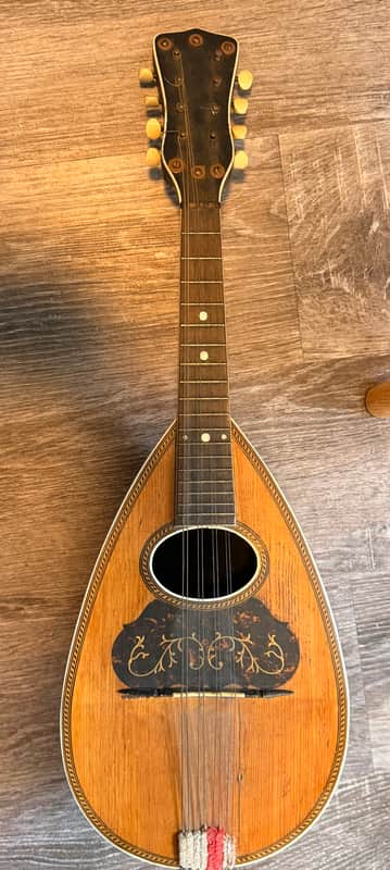 Lyon and Healey Mandolin 1900"s image 1