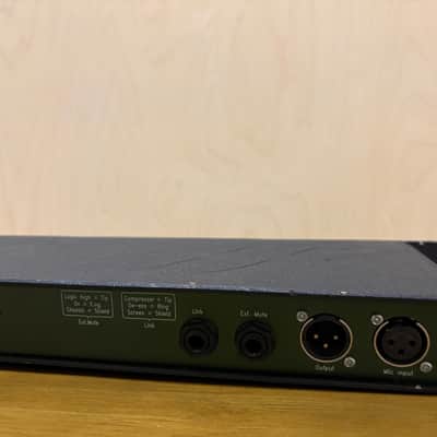 Focusrite Green 3 Voicebox Channel Strip 1990s - Black image 7