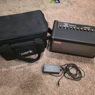 Positive Grid Spark 40 40-Watt 2x4" Modeling Guitar Combo 2020 - Present - Black image 2