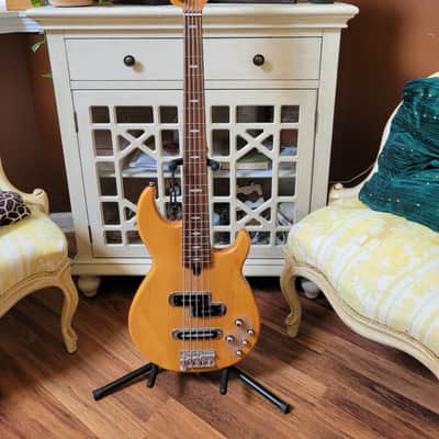 Yamaha BB 615 5 String Bass Guitar with Active Electronics in Natural - "Beautiful" image 1