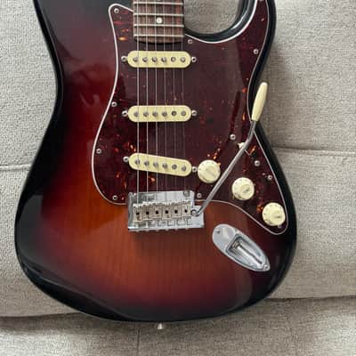 Fender American Professional II Stratocaster with Rosewood Fretboard 2023 - Present - Anniversary 2-Color Sunburst image 3