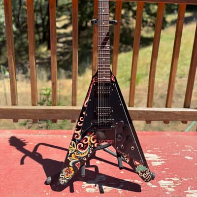 Epiphone Jimi Hendrix Love Drops Flying V electric guitar w/ original hardshell case image 2