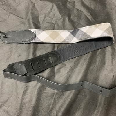 LM CF-BKC Cabin Fever 2" Flannel Black/Grey Guitar Strap NEW image 1