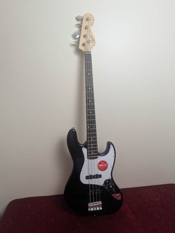 Fender Squier Affinity Series Jazz Bass - Black image 1