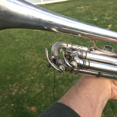 SUMMER DEAL MARTIN 1926 HANDCRAFT DANSANT NICE SILVER TRUMPET SERVICED COMP. NICE VALVES MARTIN CASE MPC & ADAPTOR image 14