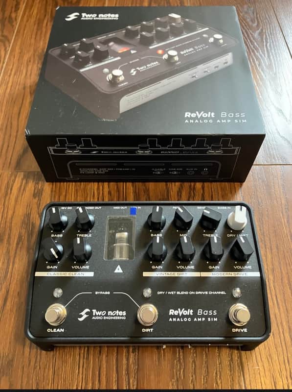 Two Notes ReVolt Bass