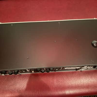 dbx 576 Vacuum Tube Preamplifier and Compressor 1990s - Silver image 4