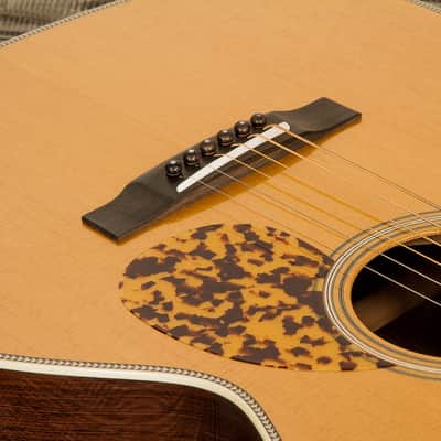 Immagine Collings OM2H CUSTOM ORCHESTRA MODEL EPICEA WENGE EB SATIN NECK DALMATIAN PICKGUARD #32397 - Natural Aged Toner - 3