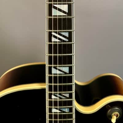 Gibson Super V CES 1980 - Sunburst image 14