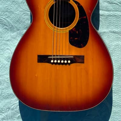 Guild F-20 Troubadour 1966 - Sunburst image 1