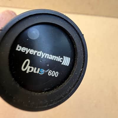 Beyerdynamic Opus 600 wireless microphone image 2