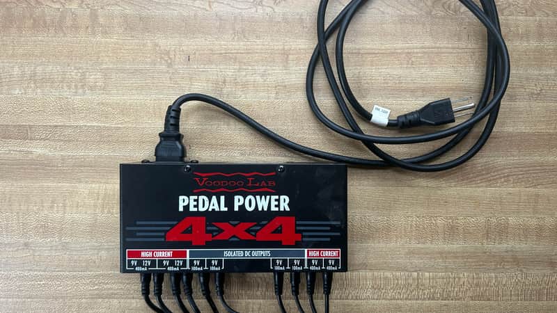Voodoo Lab Pedal Power 4X4