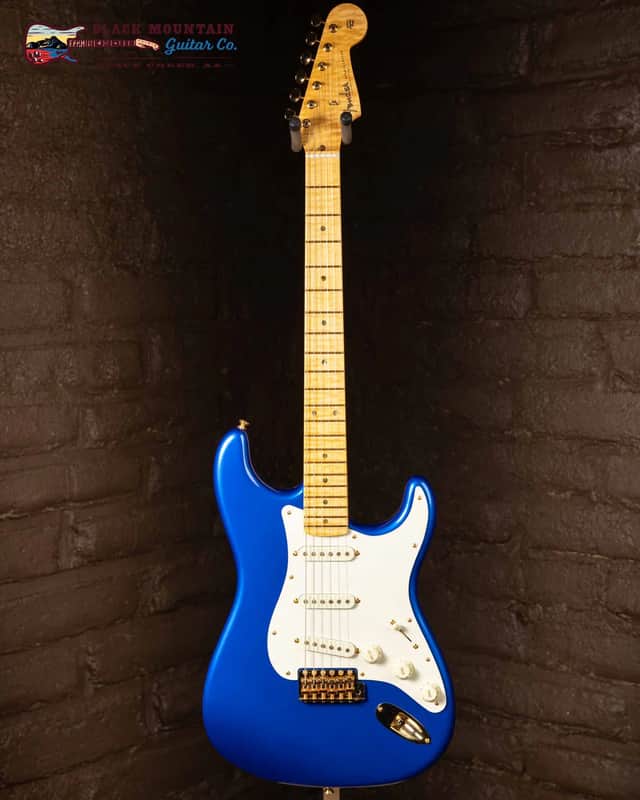 Fender Custom Shop Limited Edition 70th Anniversary Stratocaster NOS Aged Bright Sapphire Metallic image 1