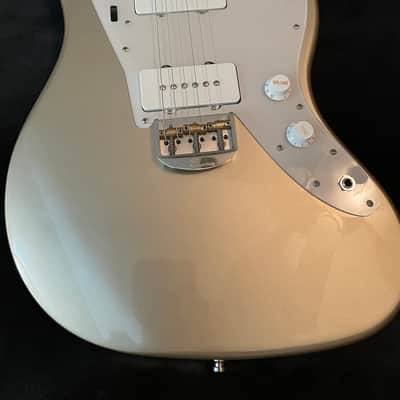 Elliott Tonemaster 2024 - Shoreline image 2