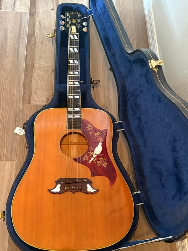 Gibson DOVE 1969 - Natural Top (rare brown maple sides and back) image 1