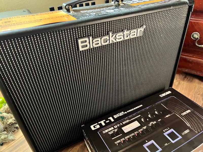 Blackstar ID:Core Stereo 100 2x10 100W Programmable Guitar Combo image 1