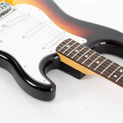 Fender Standard Stratocaster 2025 3-Color Sunburst image 19