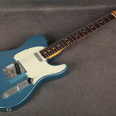 Fender Vintera II Road Worn 60s Telecaster - Lake Placid Blue - 2nd Hand image 10