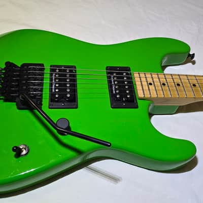 Charvel USA San Dimas 2008-09 - Slime Green image 2