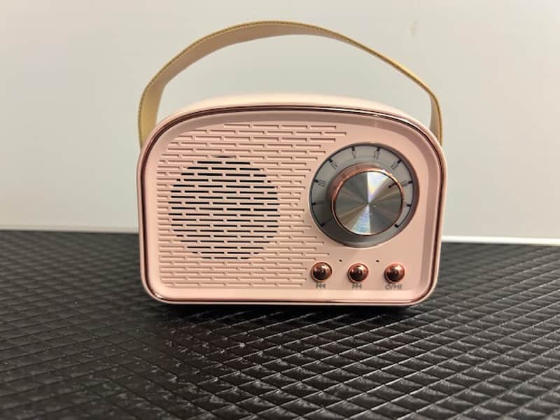 Retro Radio Bluetooth -2025 - Pink image 1