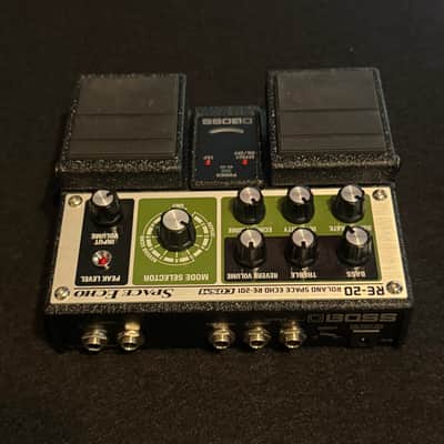Boss RE-20 Space Echo 2007 - Present - Green image 3