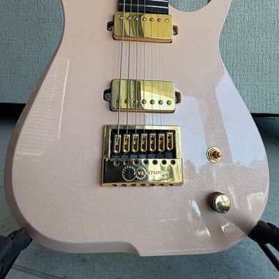 Skervesen Raptor 7 Evertune 2024 - Gloss Sparkle Shell Pink Top, Natural Back image 6