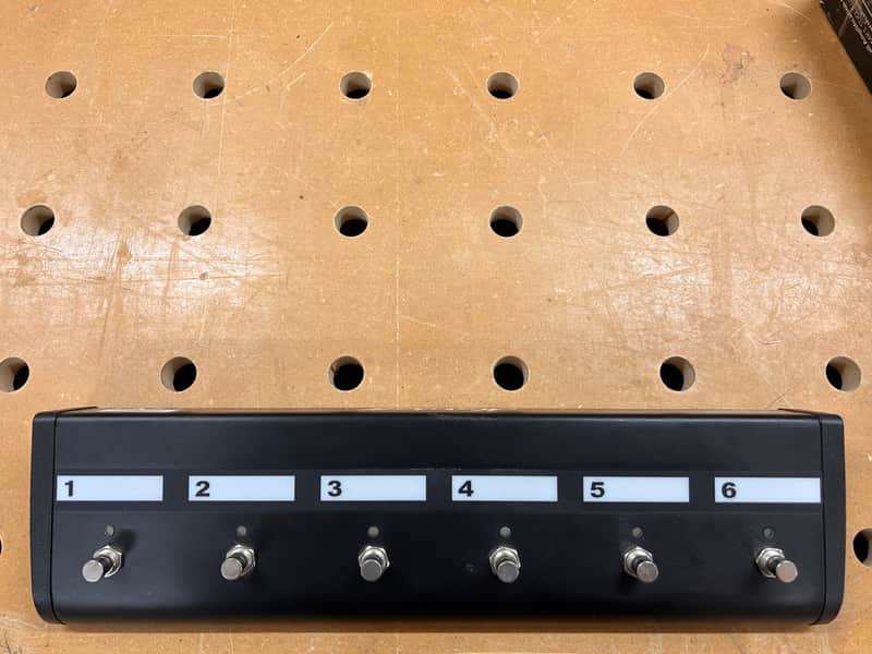 Marshall PEDL-91016 JVM4 / DSL40C / DSL40CR / DSL100 6-Way Footswitch 2020s - Black image 1
