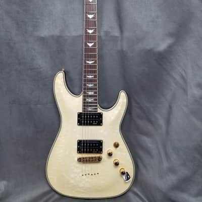 Schecter Omen Extreme-6 Gloss Natural image 3