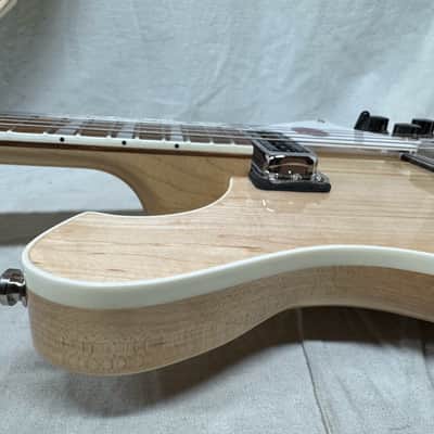 Rickenbacker USA Model 620 Guitar with Case - Mapleglo / Natural image 23