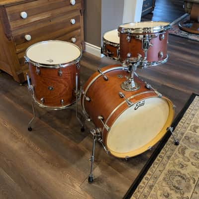 Gretsch Catalina Club 4 Piece Drumkit - Satin Walnut Glaze image 3