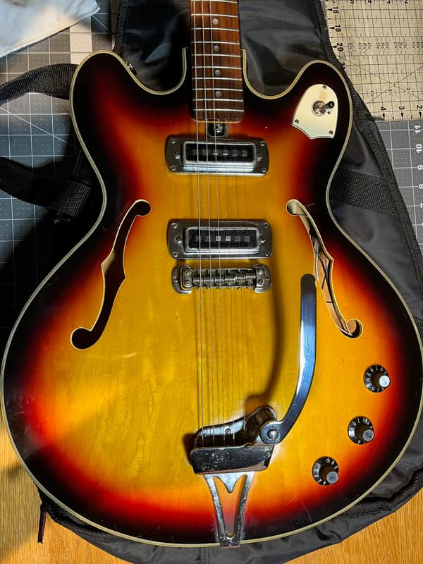 Teisco Thin Hollowbody with Tremolo, like Jack White's Crestwood