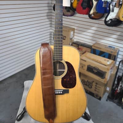 The Saddleback -  Handcrafted Full-Grain Leather Guitar Strap image 6