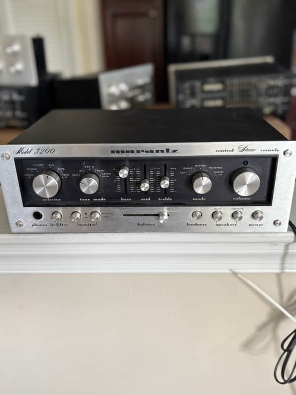 Marantz 3200 vintage preamplifier 1970’s