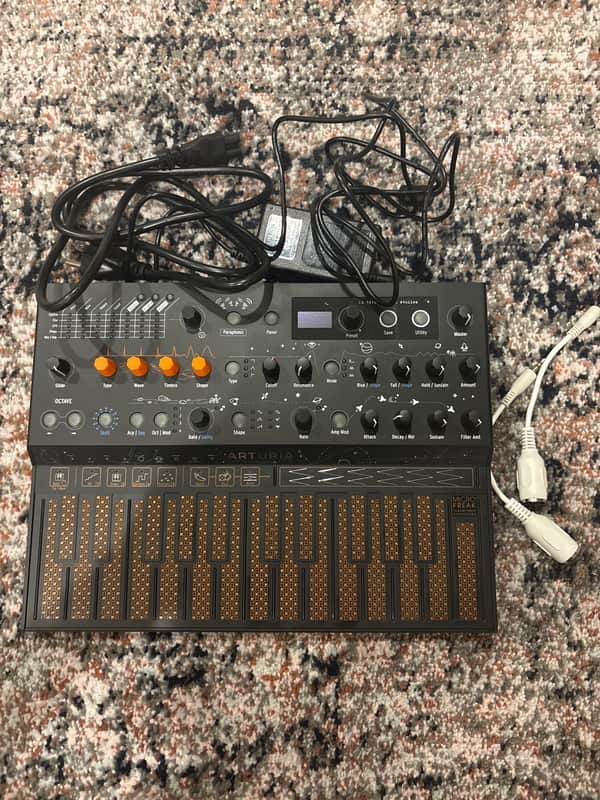 Arturia MicroFreak Stellar 25-Key Algorithmic Synthesizer