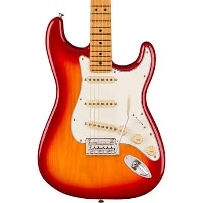 Used Fender Player II Stratocaster Maple - Aged Cherry Burst