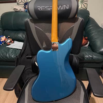Fender CME Exclusive Classic Player Jazzmaster with Pau Ferro Fretboard Lake Placid Blue USED image 2