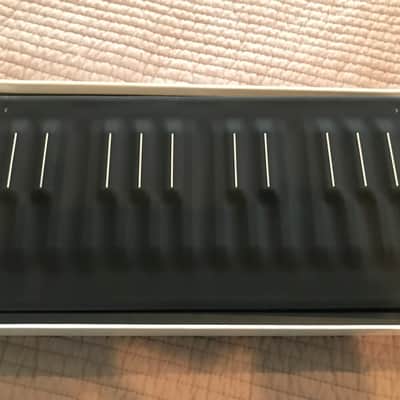 Limited Edition No. 842 ROLI Seaboard Block| License / Product Registration Code Included image 3