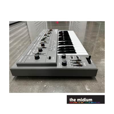 Roland SH-101 –– Tubbutec SH-1oh1 Microtonal Edition image 6