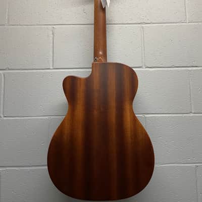 Martin 000C JR-10E Streetmaster - Distressed Natural - Acoustic-Electric Guitar image 4