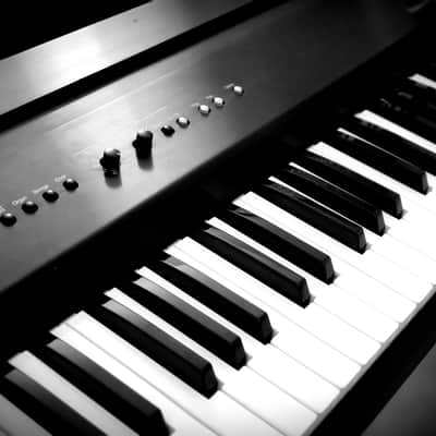 MUST SEE! ROLAND EP70 SEMI-WEIGHTED DIGITAL PIANO FULLY INSPECTED SERVICED IN AMAZING CONDITION! image 8