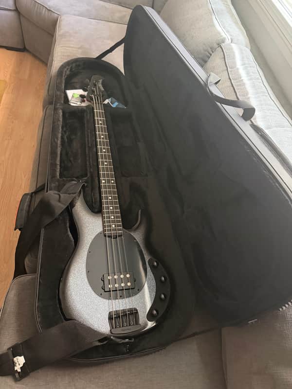 Ernie Ball Music Man StingRay Special 4 H with Ebony Fretboard