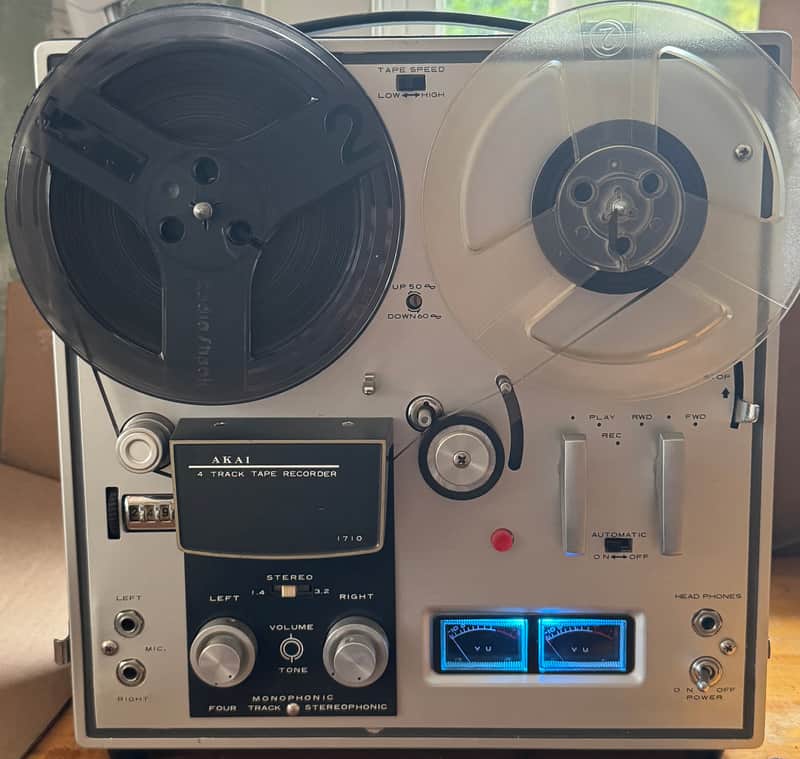 AKAI 1710 Tube Reel to Reel 4-Track – Serviced – Tested – No Cover image 1