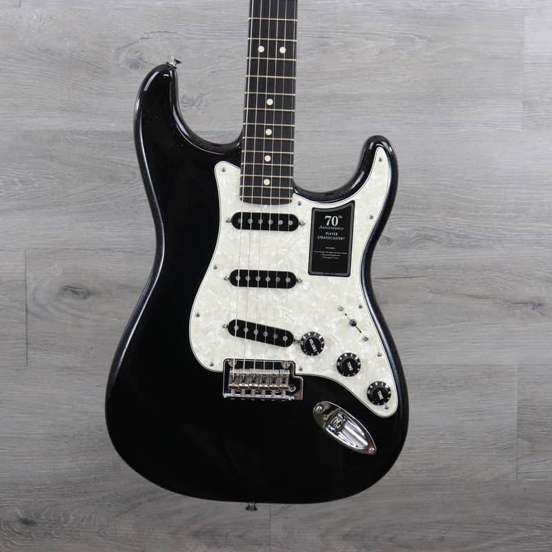 Fender 70th Anniversary Player Stratocaster 2024 - Nebula Noir
