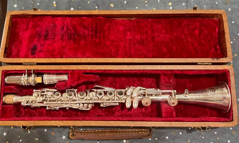 H.Bettoney "Silva Bet" Metal Clarinet 1930-40 - Silver image 1