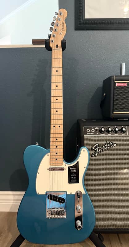 Fender Telecaster 2021 - Lake Placid Blue image 1